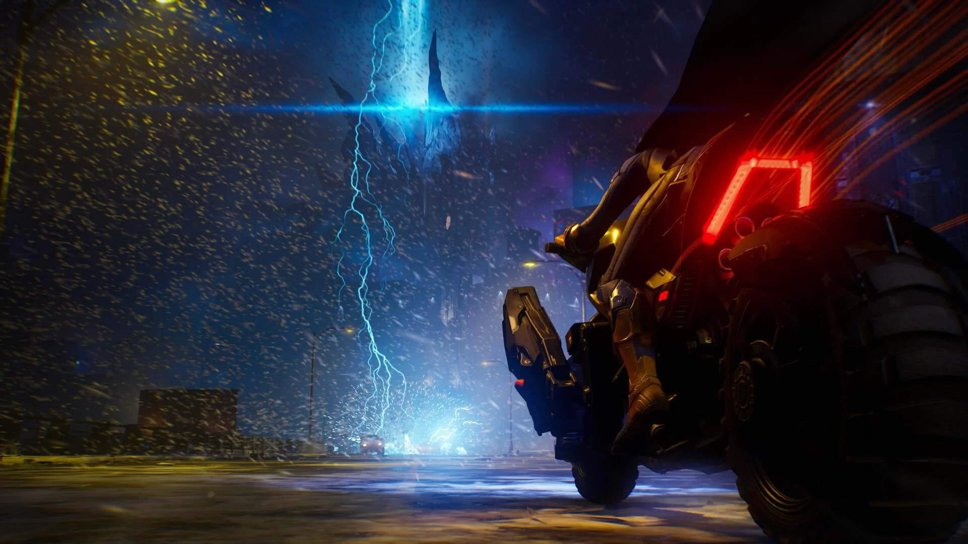 Герой на мотоцикле под проливным дождем в игре Gotham Knights для PlayStation.