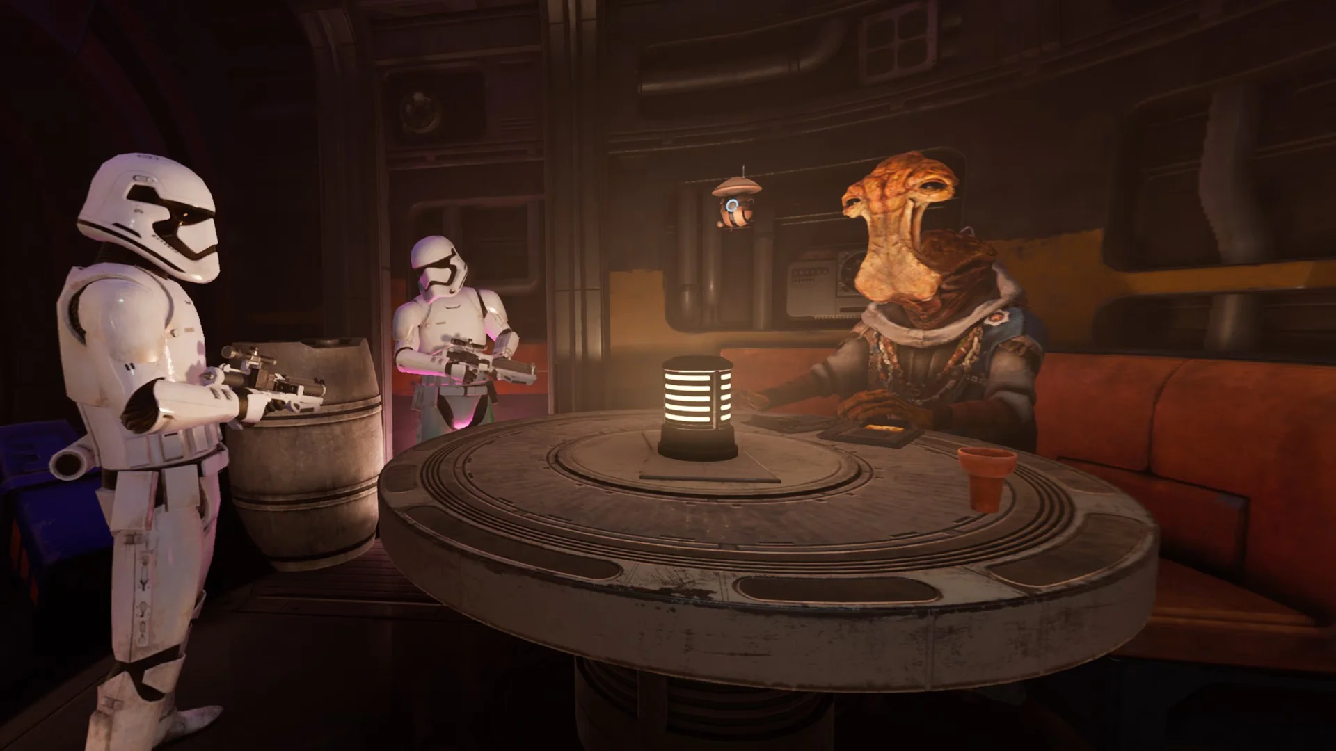Изображение игрового процесса "Star Wars: Tales from the Galaxy's Edge" с штурмовиками и инопланетянином за столом на PS VR.