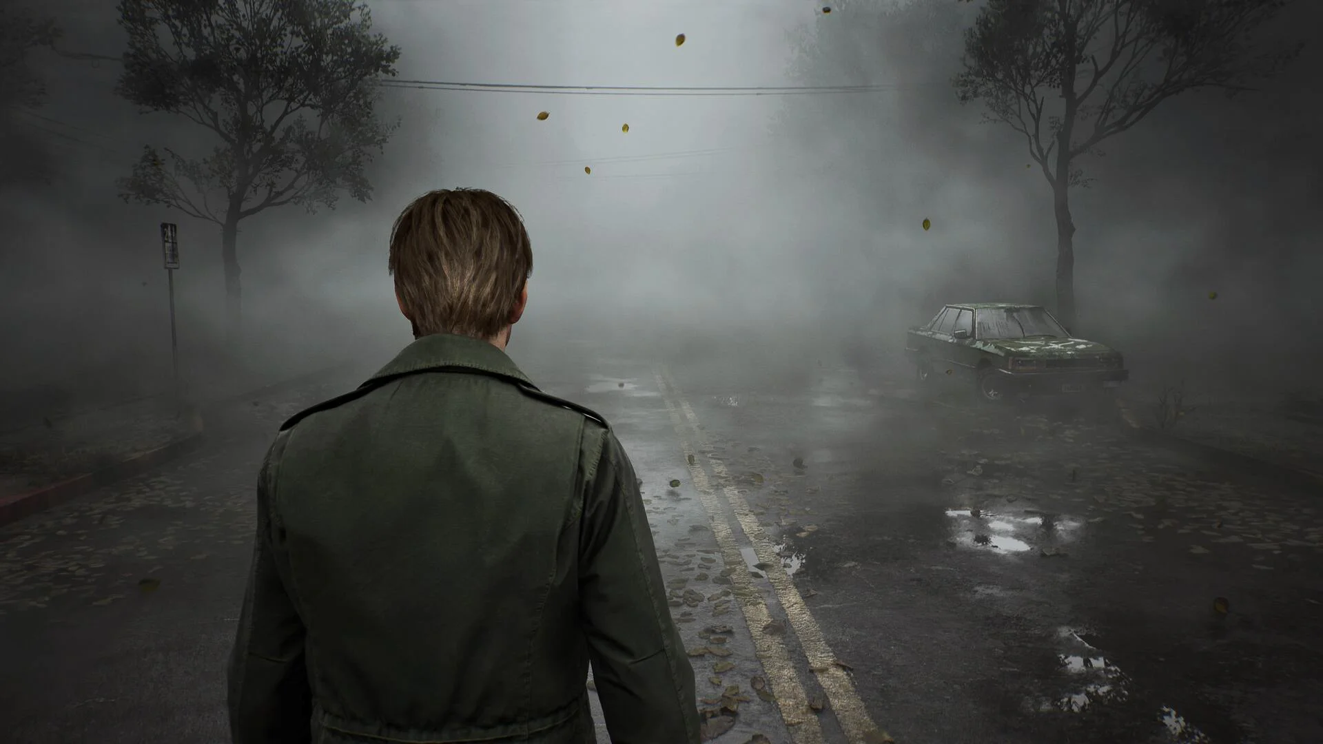Главный герой Silent Hill 2 в туманном городе