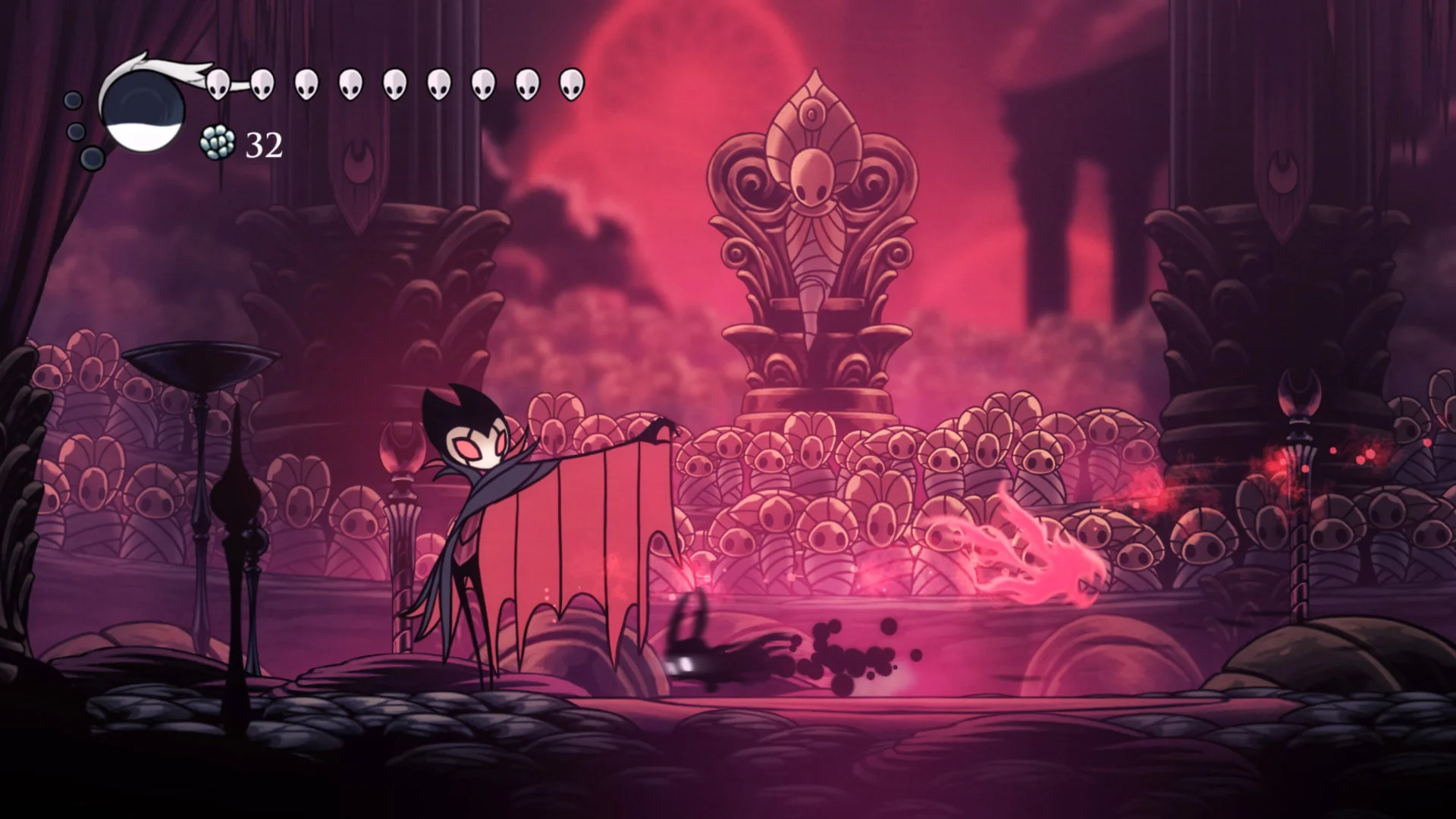 Рыцарь сражается с Ночной Госпожой в эпическом бою в Hollow Knight